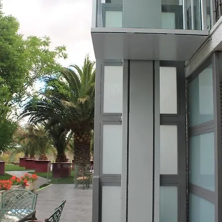 Ciudad De Hotel